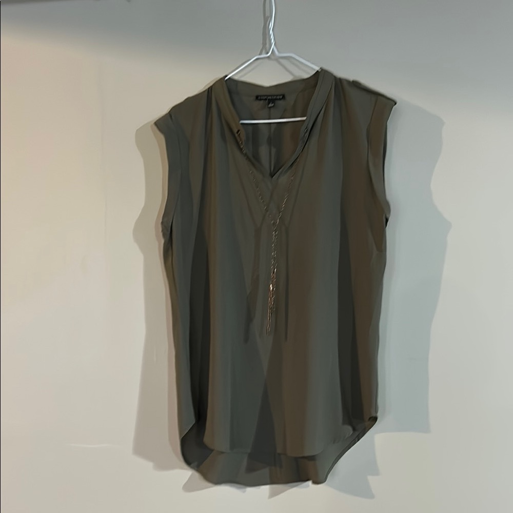 Signature Studio Olive Green Sleeveless V-Neck Blouse with Tassel Ties